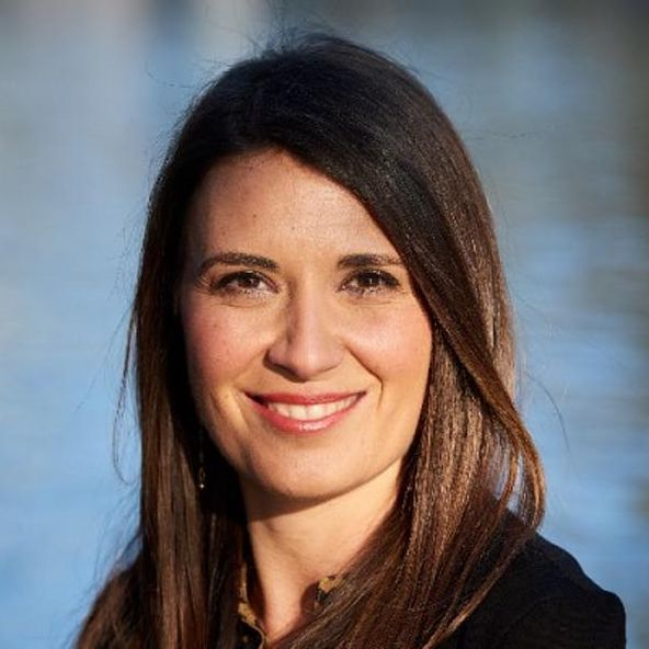 Photo of Elena Walder-Schiavone, Managing Partner at Übermorgen Ventures