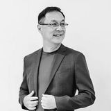 Photo of William Dai, Managing Partner at ShangBay Capital