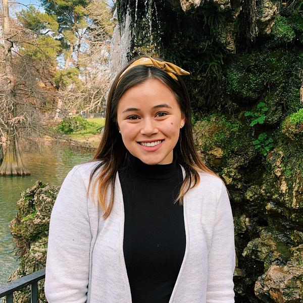 Mia Nguyen's Investing Profile Signal