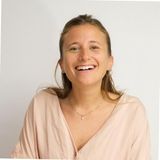 Photo of Marina Slutzky, Senior Associate