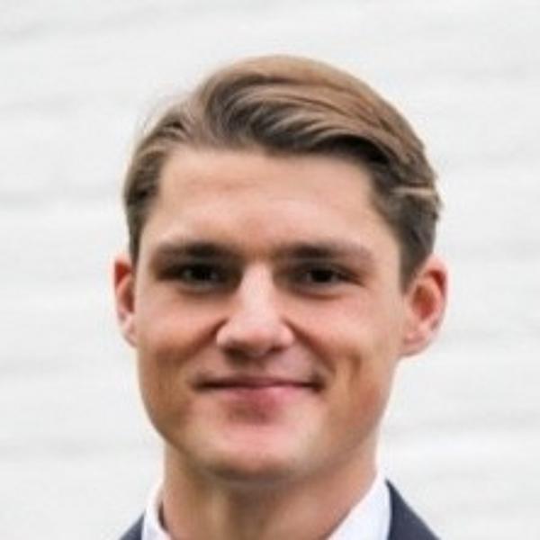 Fredrik Blom's Investing Profile A1 Group Investor Signal