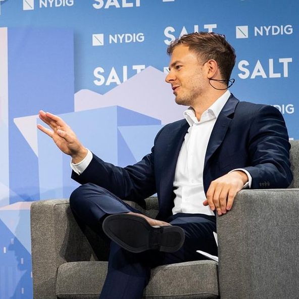 Photo of Alexander Klokus, Managing Partner at SALT Fund