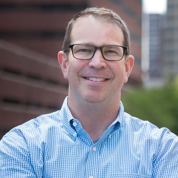 Photo of Tom Lazay, Managing Partner at Companyon Ventures