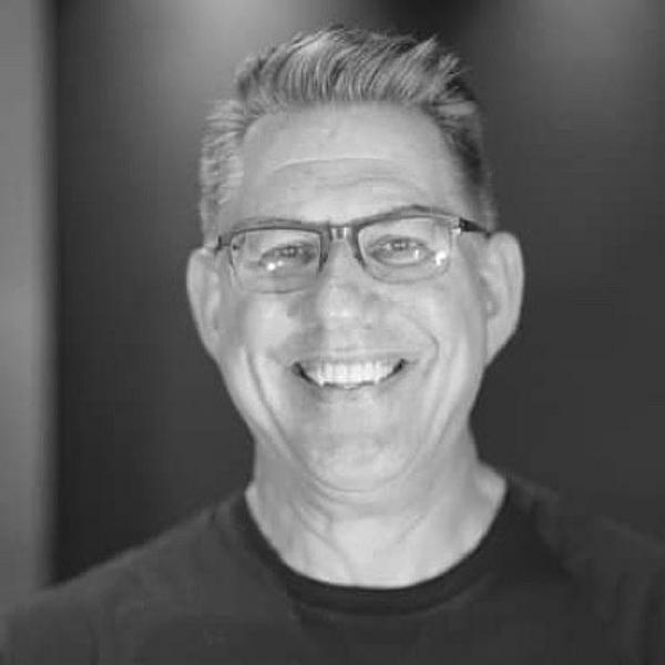 Tom Dare's Investing Profile - Science Managing Director | Signal