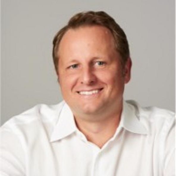 Daniel Senft's Investing Profile - Coatue Managing Partner | Signal