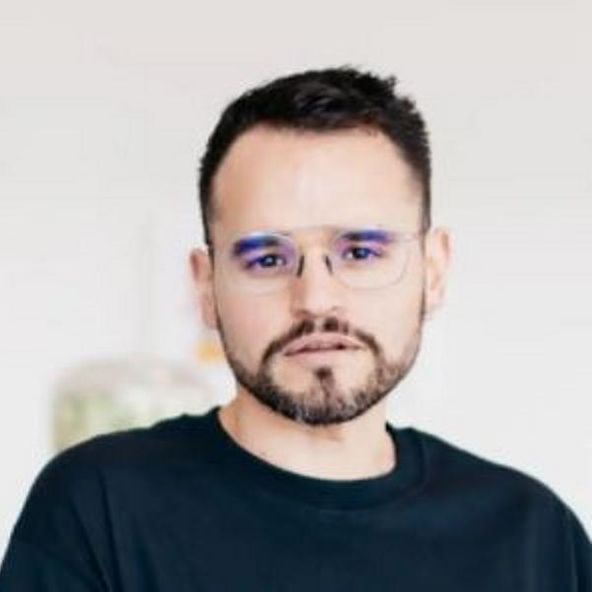 Photo of Gustavo Alvarez Moreno, Angel