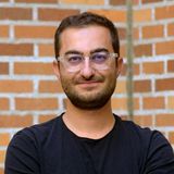 Photo of Darian Shirazi, General Partner at Gradient Ventures