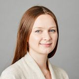 Photo of Julia Viner, Associate at Closed Loop Partners